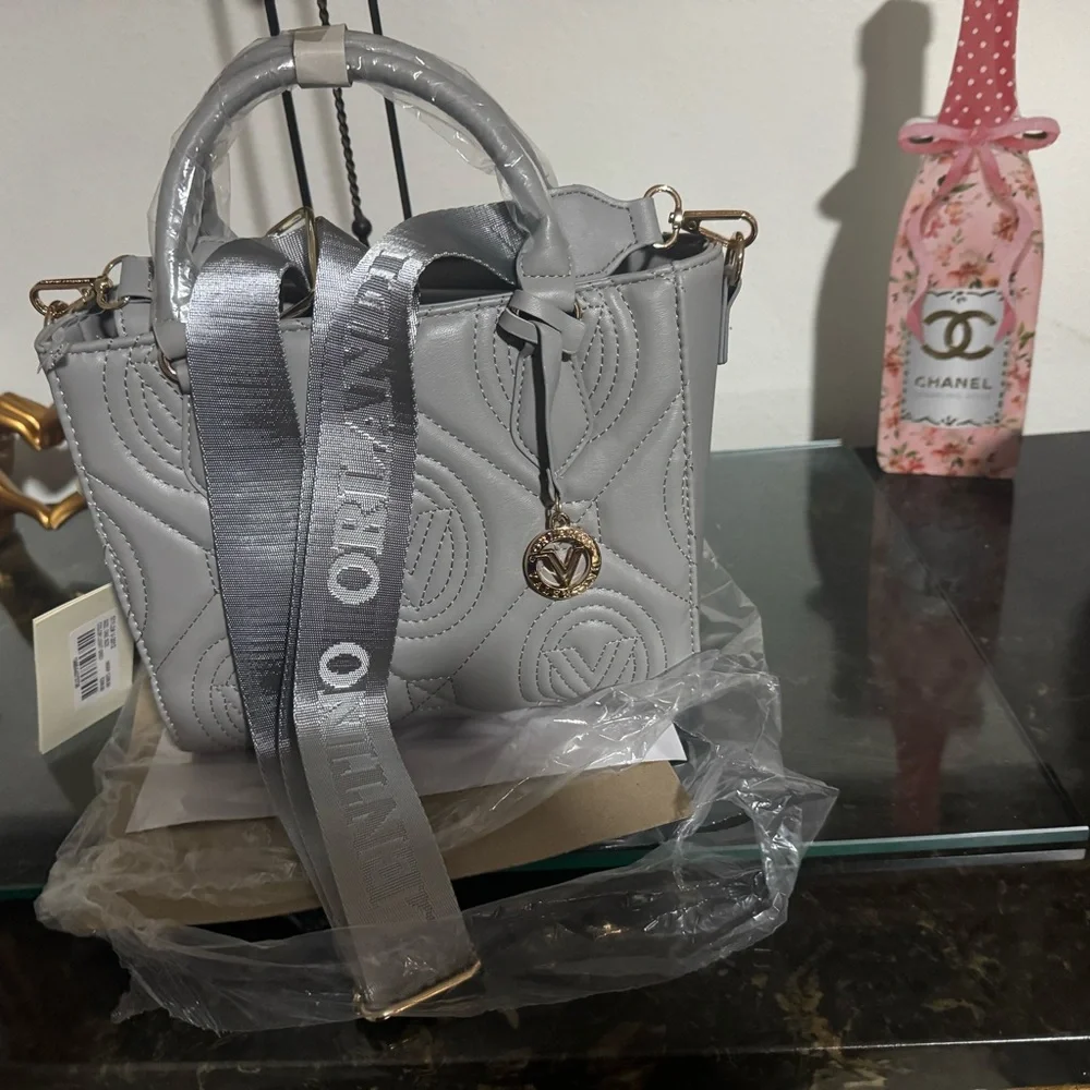 New VALENTINO ORLANDI TOTE BAG WITH PENDANT LIGHT GREY w/Guitar strap - Picture 3 of 14